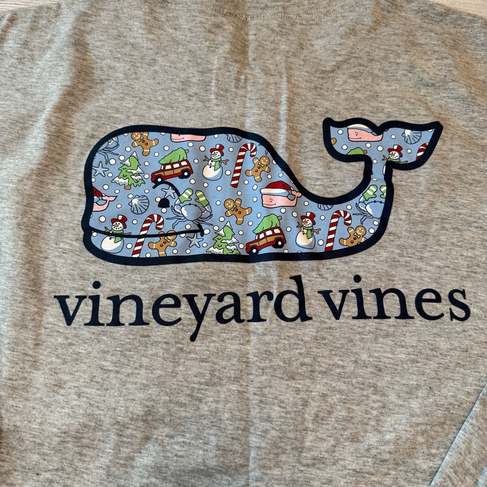 Vineyard Vines Heather Gray Long Sleeve Christmas Tee